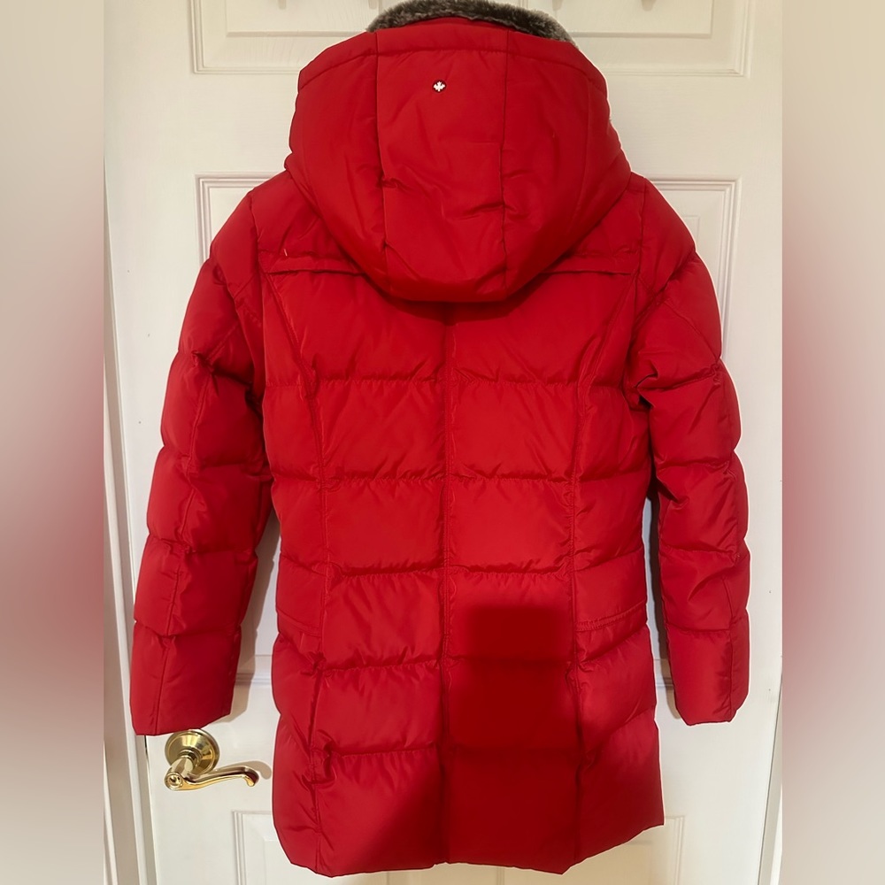 Winter Jacket Made With Highly Structured Fabric Waterproof Windproof Real Down